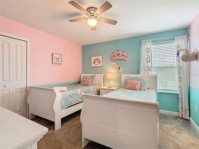 303 OCEAN COURSE AVENUE, Davenport, FL 33896