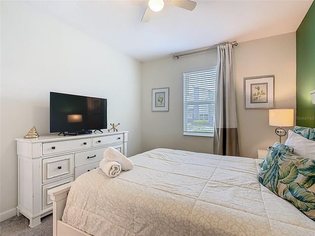 303 OCEAN COURSE AVENUE, Davenport, FL 33896