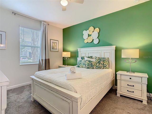 303 OCEAN COURSE AVENUE, Davenport, FL 33896