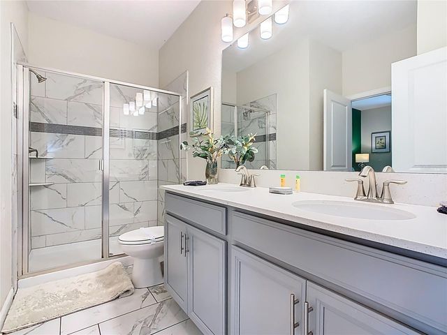 303 OCEAN COURSE AVENUE, Davenport, FL 33896