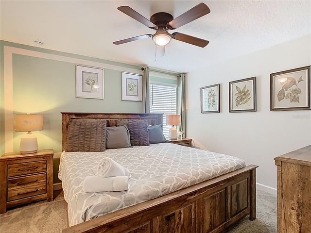 303 OCEAN COURSE AVENUE, Davenport, FL 33896