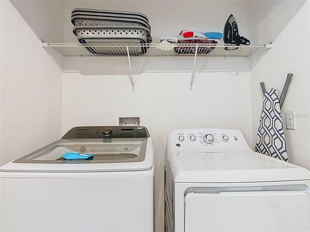 303 OCEAN COURSE AVENUE, Davenport, FL 33896