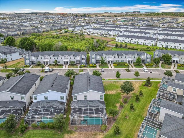 303 OCEAN COURSE AVENUE, Davenport, FL 33896