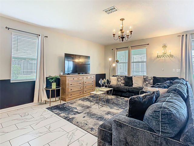 303 OCEAN COURSE AVENUE, Davenport, FL 33896