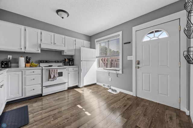 2203 4th Avenue S, Moorhead, MN 56560