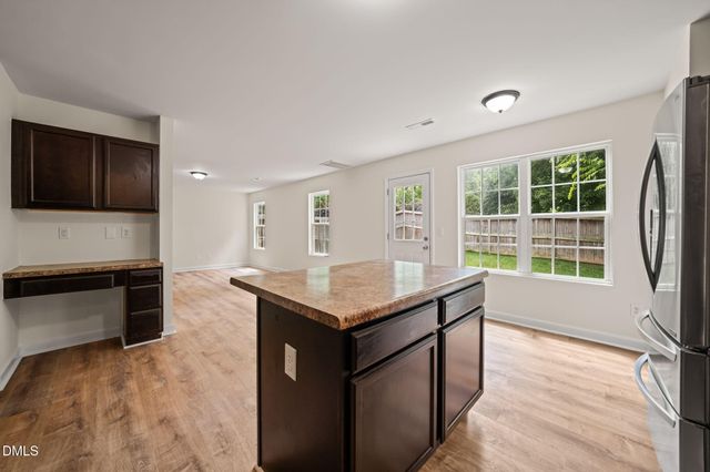6620 Summer Grove Street, Raleigh, NC 27610