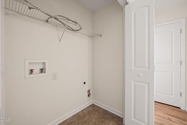 6620 Summer Grove Street, Raleigh, NC 27610