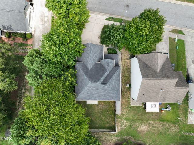 6620 Summer Grove Street, Raleigh, NC 27610