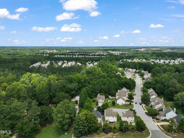 6620 Summer Grove Street, Raleigh, NC 27610