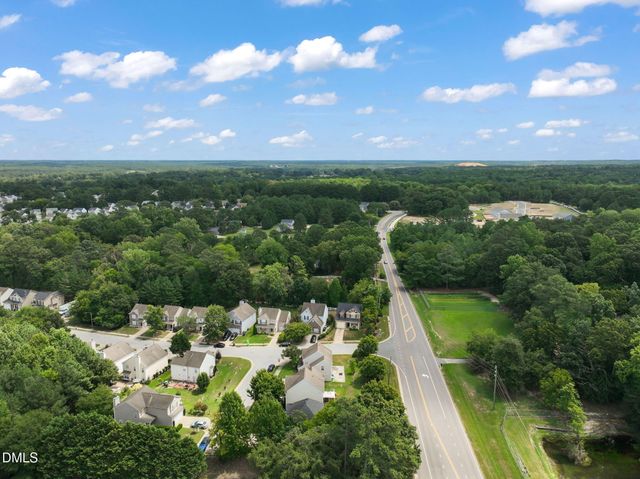 6620 Summer Grove Street, Raleigh, NC 27610