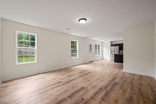 6620 Summer Grove Street, Raleigh, NC 27610