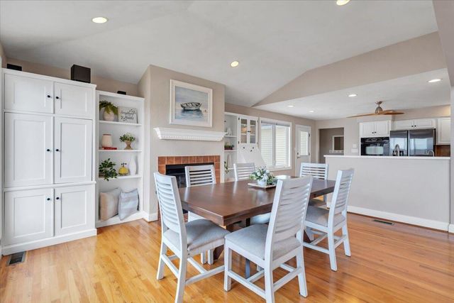 230 Sterling CIR, Union Hall, VA 24176