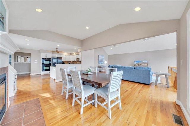 230 Sterling CIR, Union Hall, VA 24176