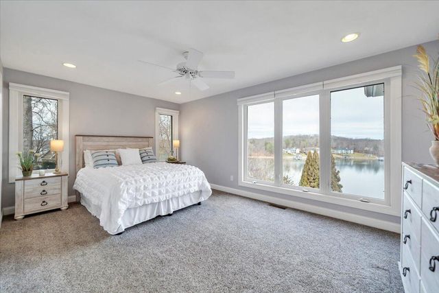 230 Sterling CIR, Union Hall, VA 24176