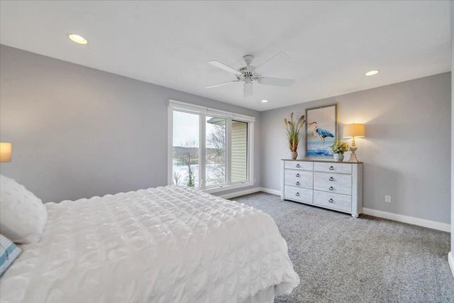 230 Sterling CIR, Union Hall, VA 24176