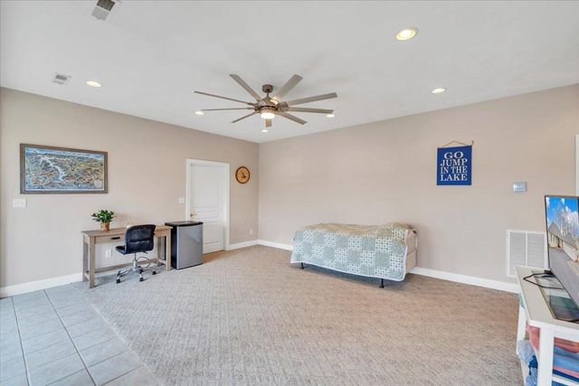 230 Sterling CIR, Union Hall, VA 24176