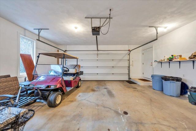 230 Sterling CIR, Union Hall, VA 24176