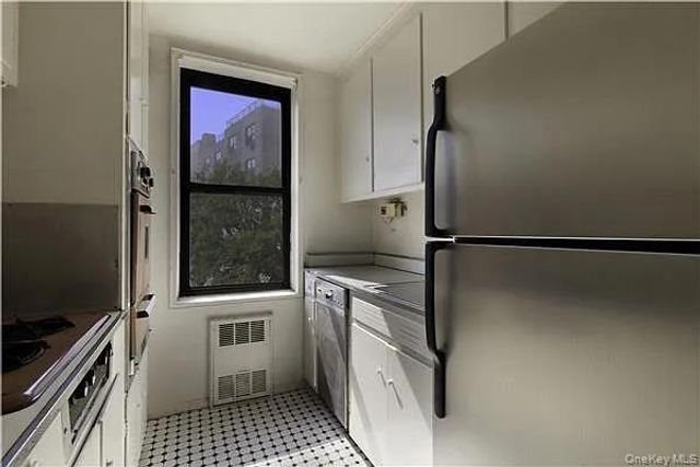 185 Prospect Park SW 0, Brooklyn, NY 11218