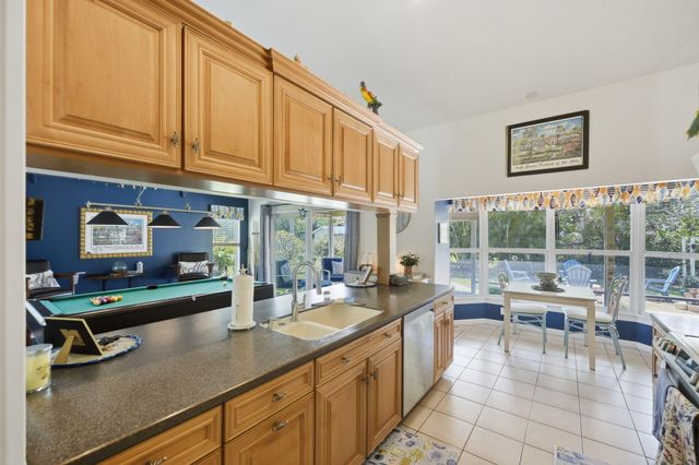 8789 SE Woodwind Street, Hobe Sound, FL 33455