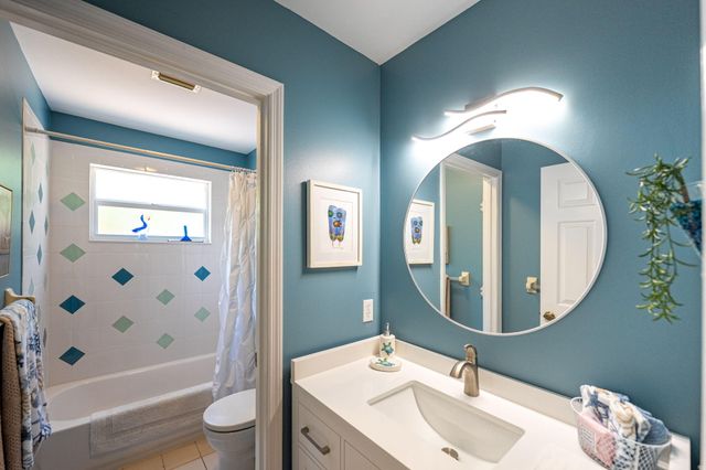 8789 SE Woodwind Street, Hobe Sound, FL 33455