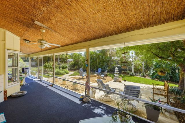 8789 SE Woodwind Street, Hobe Sound, FL 33455