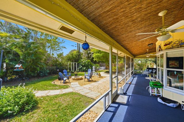 8789 SE Woodwind Street, Hobe Sound, FL 33455