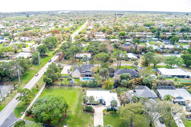 8789 SE Woodwind Street, Hobe Sound, FL 33455