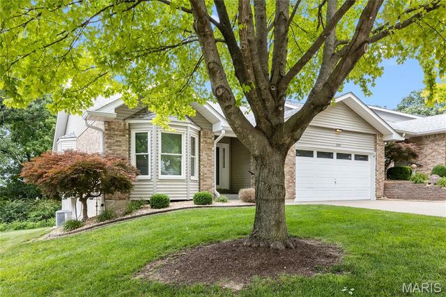 3044 Oakmont Court 9C, St Charles, MO 63301