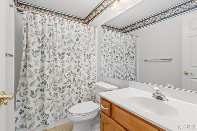 3044 Oakmont Court 9C, St Charles, MO 63301