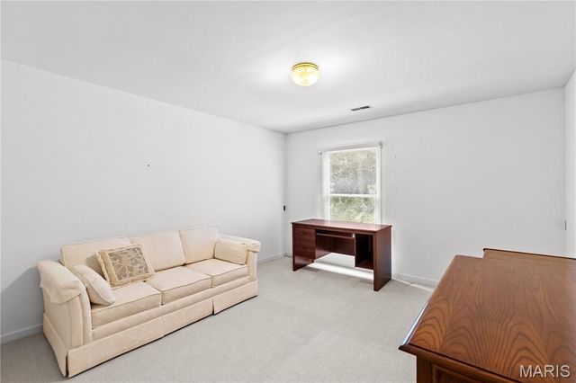 3044 Oakmont Court 9C, St Charles, MO 63301