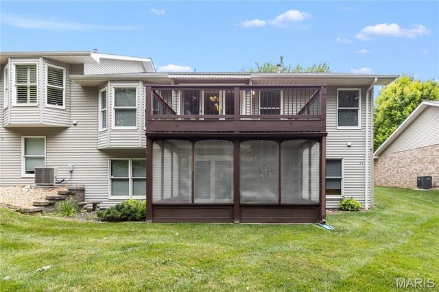 3044 Oakmont Court 9C, St Charles, MO 63301