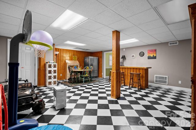 4093 Fairview Drive, Maiden, NC 28650