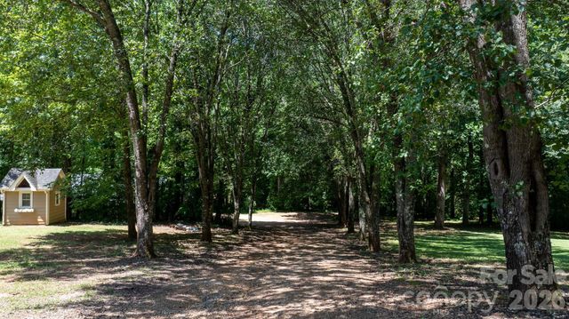 4093 Fairview Drive, Maiden, NC 28650
