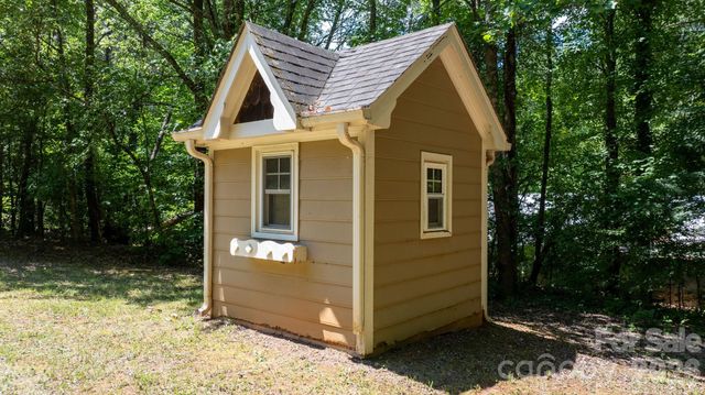 4093 Fairview Drive, Maiden, NC 28650