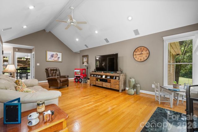 4093 Fairview Drive, Maiden, NC 28650