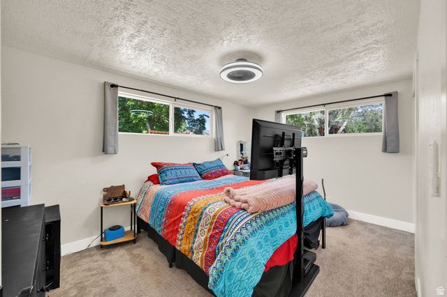 55 E DIAMOND ST, Layton, UT 84041