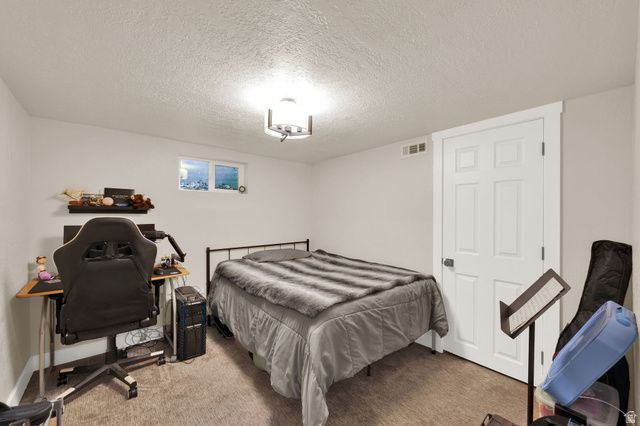 55 E DIAMOND ST, Layton, UT 84041