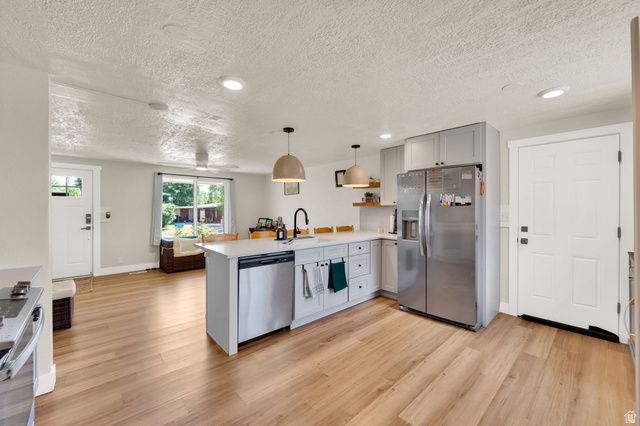 55 E DIAMOND ST, Layton, UT 84041