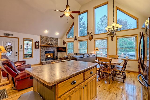 36 Prairie Xing, Murphy, NC 28906