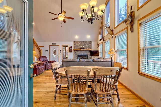 36 Prairie Xing, Murphy, NC 28906