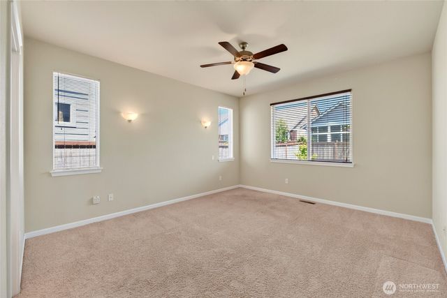 638 Mandee Street SE, Lacey, WA 98513