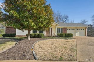 2184 Courtleigh Lane, Chesterfield, MO 63017