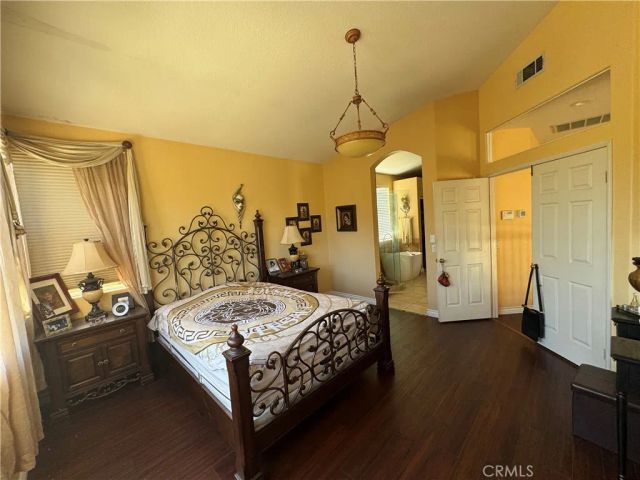 1045 La Marillo Circle, Corona, CA 92879