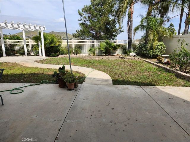 1045 La Marillo Circle, Corona, CA 92879
