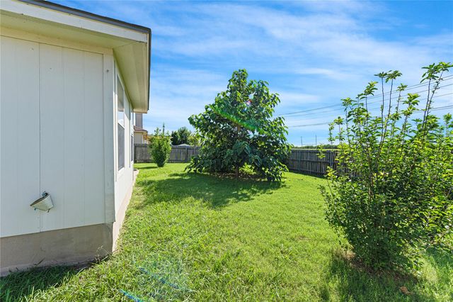 684 Atlantis, Kyle, TX 78640