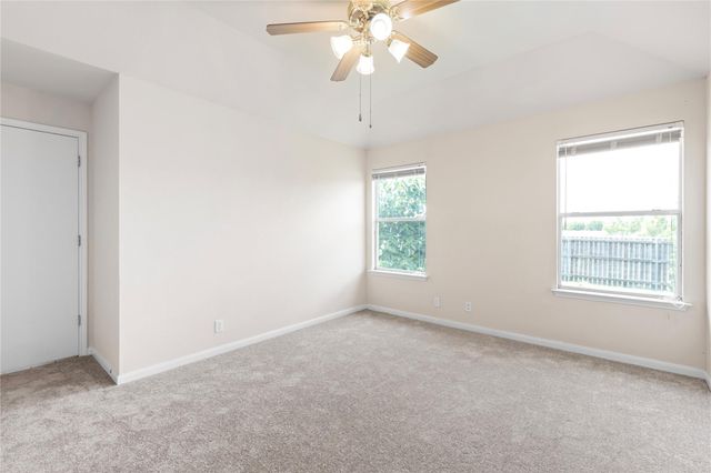 684 Atlantis, Kyle, TX 78640