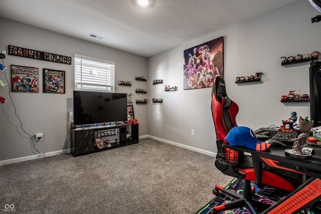 2598 Lamar Drive, Whitestown, IN 46075