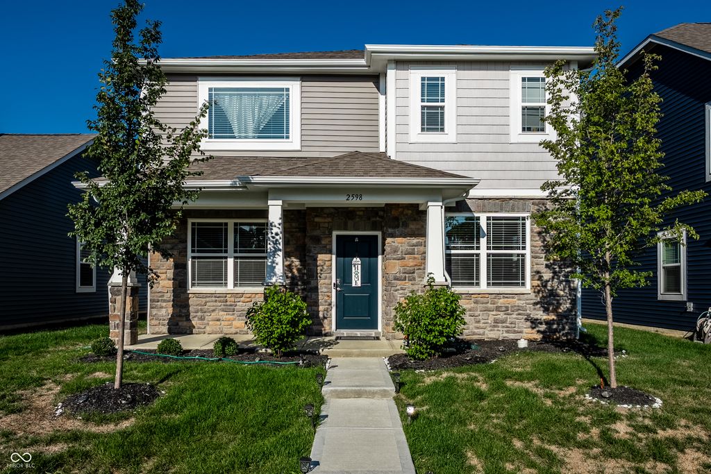 2598 Lamar Drive, Whitestown, IN 46075