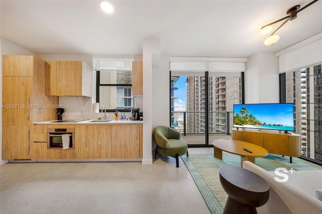 11 NE 6th Street 2307, Miami, FL 33132