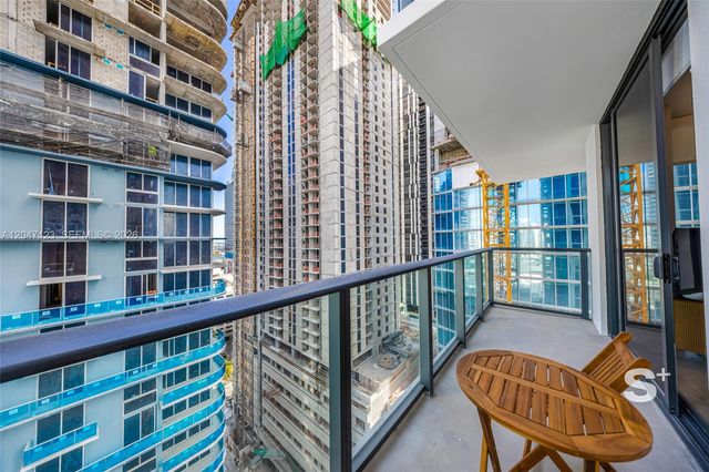 11 NE 6th Street 2307, Miami, FL 33132